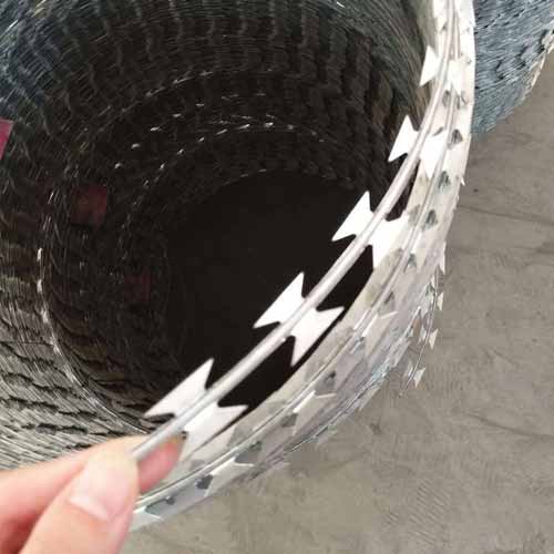 Hot Dipped Galvanized Concertina Razor Blade Wire